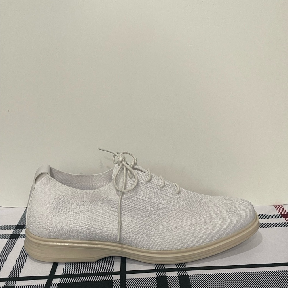 T.R shoes casual sneaker white wing tip - Picture 2 of 5